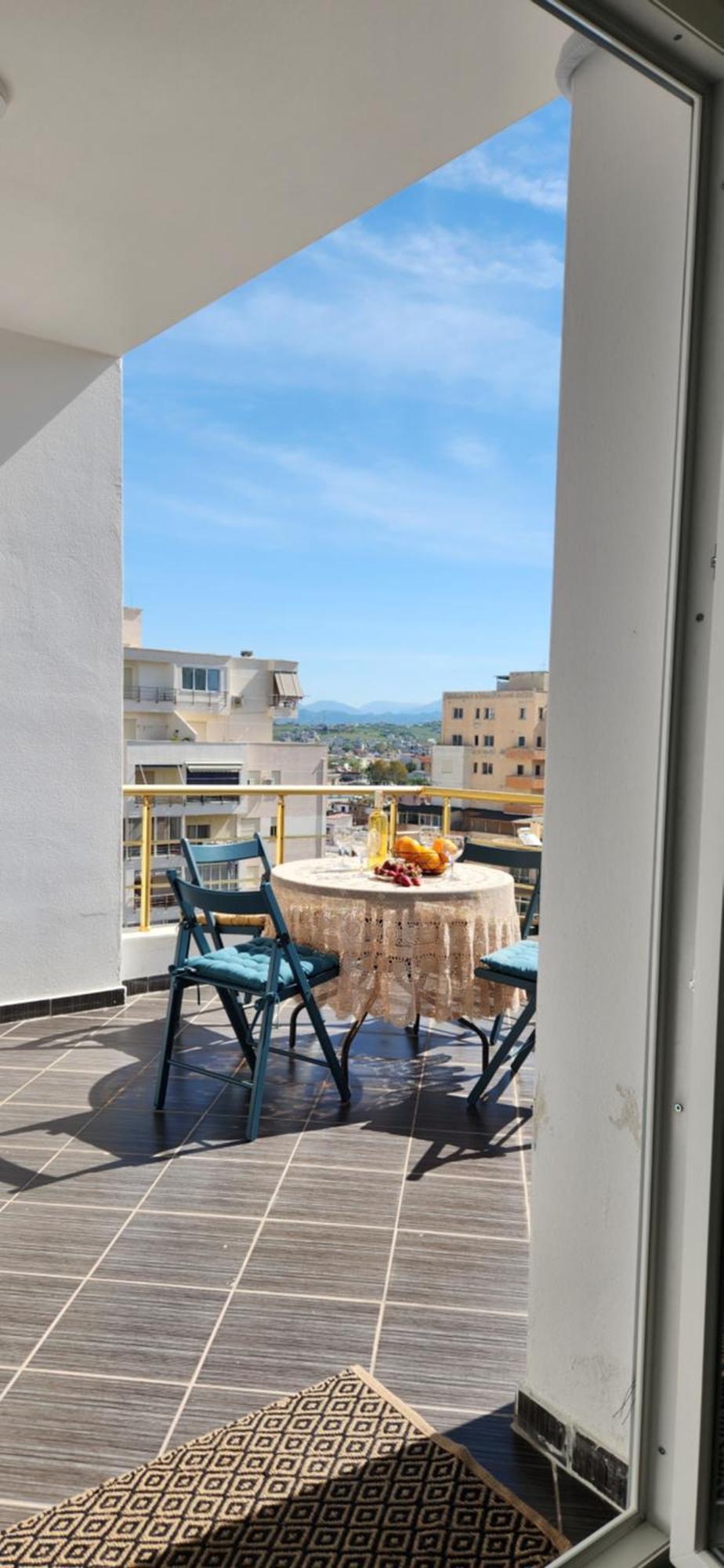 Tropic Apartment Durres Bagian luar foto