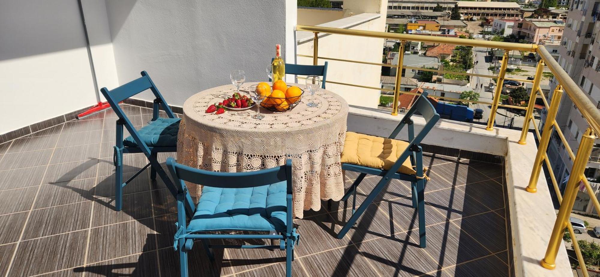 Tropic Apartment Durres Bagian luar foto